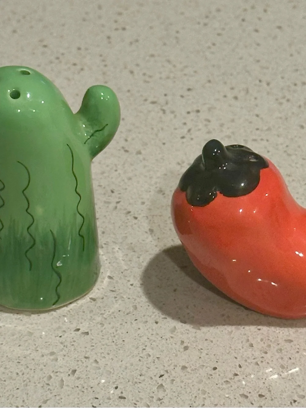 Cute Ceramic Cactus & Chili Pepper Salt & Pepper Shakers - Green & Red